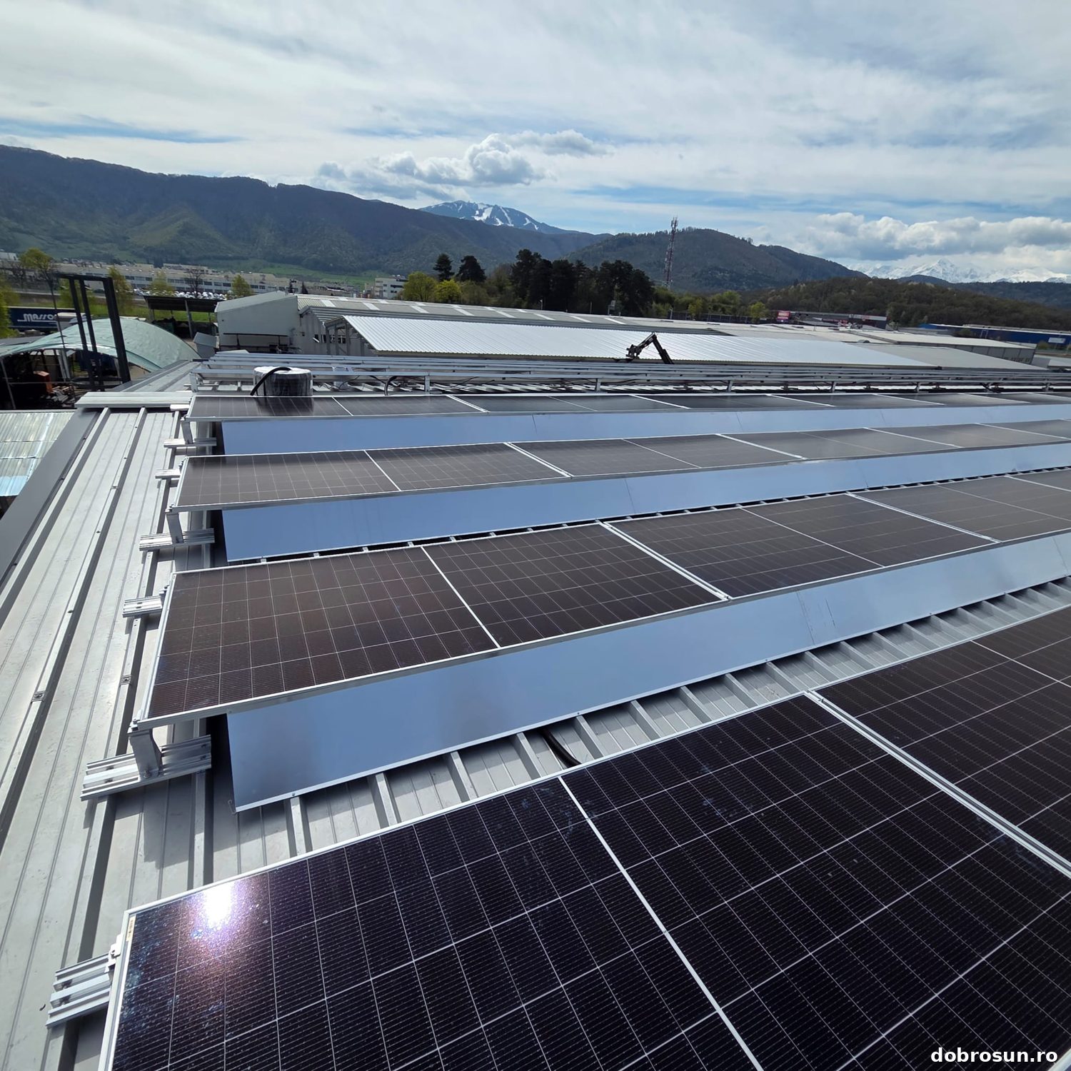 Instalație fotovoltaică realizată de Dobrosun